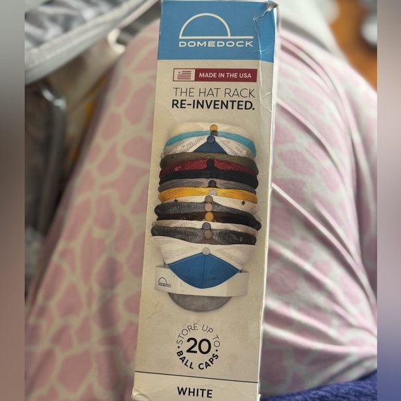 White Hat Rack Organizer - Picture 1 of 6